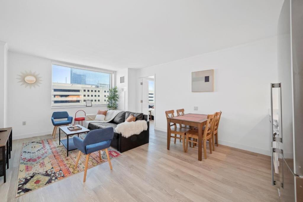 Sleep Six Cozysuites, 1Br 2Ba On The Boardwalk Atlantic City Exterior photo