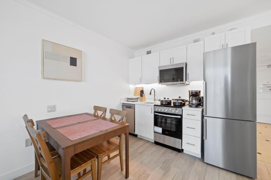 Sleep Six Cozysuites, 1Br 2Ba On The Boardwalk Atlantic City Exterior photo