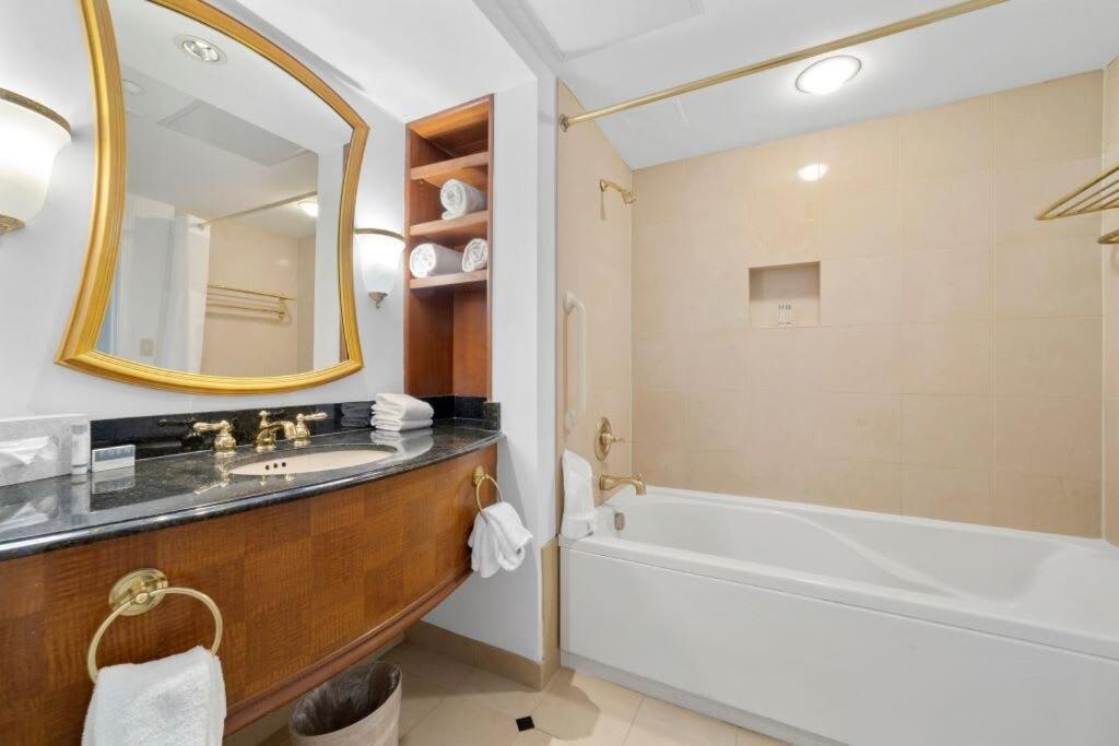 Sleep Six Cozysuites, 1Br 2Ba On The Boardwalk Atlantic City Exterior photo