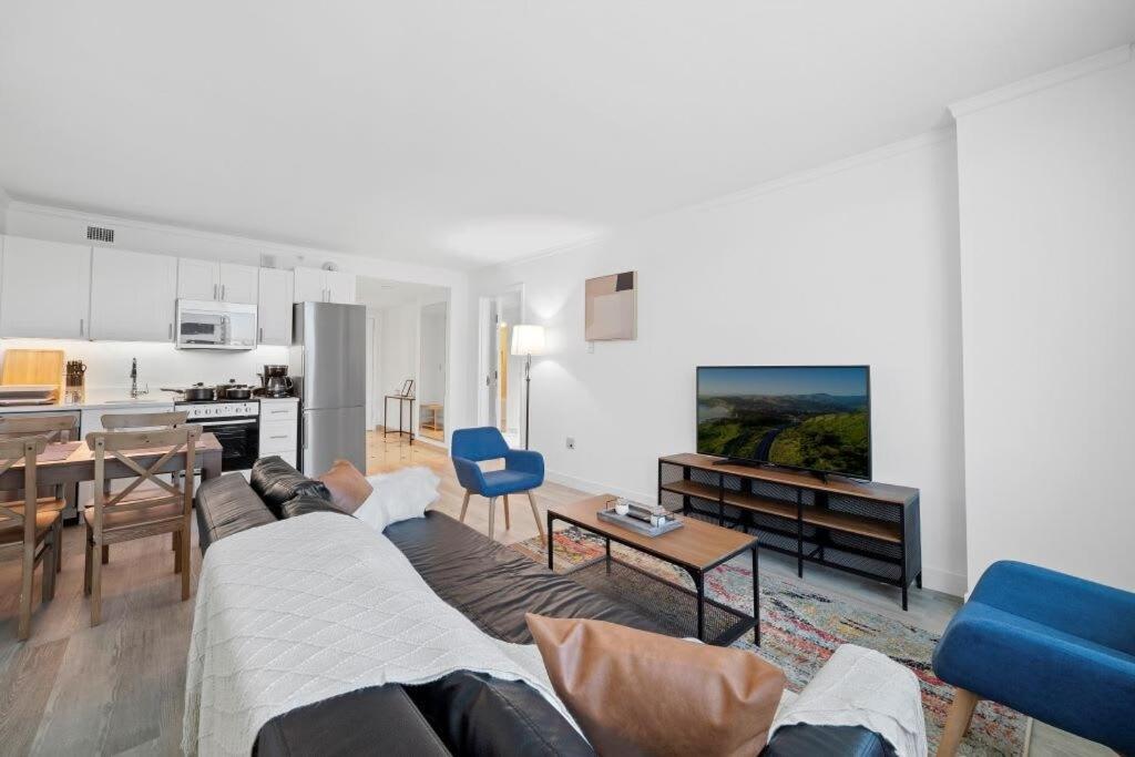 Sleep Six Cozysuites, 1Br 2Ba On The Boardwalk Atlantic City Exterior photo